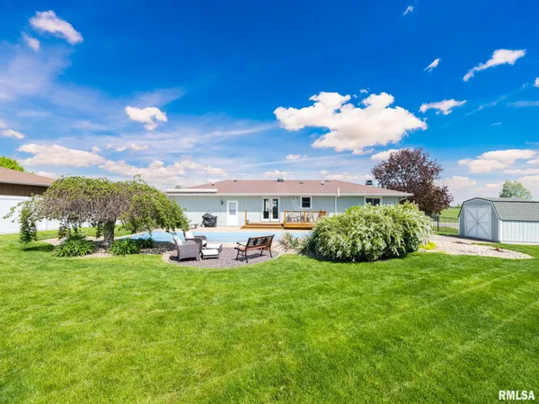 $305,000 | 1128 West Progress Street, Metamora, IL 61548