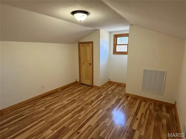 $289,500 | 302 South Patton Street, Newburg, MO 65550