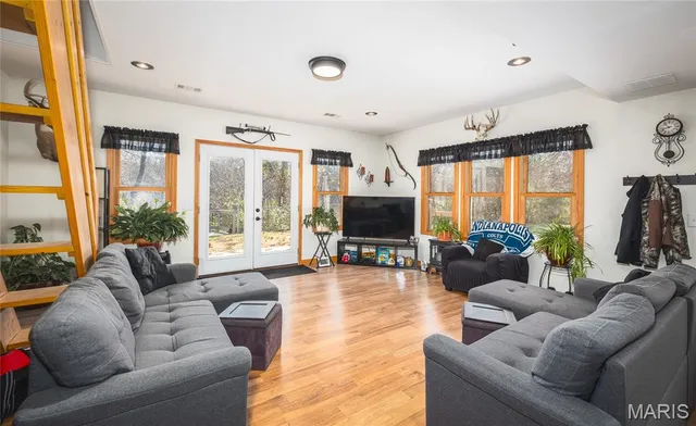 $289,500 | 302 South Patton Street, Newburg, MO 65550