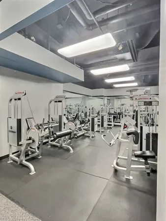 $2,200 | 10 East Ontario Street, Unit 2801, Chicago, IL 60611