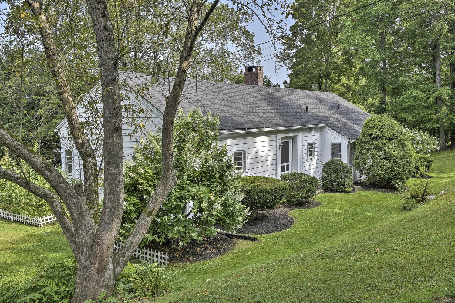 22 Old Keene Road Walpole, NH 03608 - Photo 2 of 39