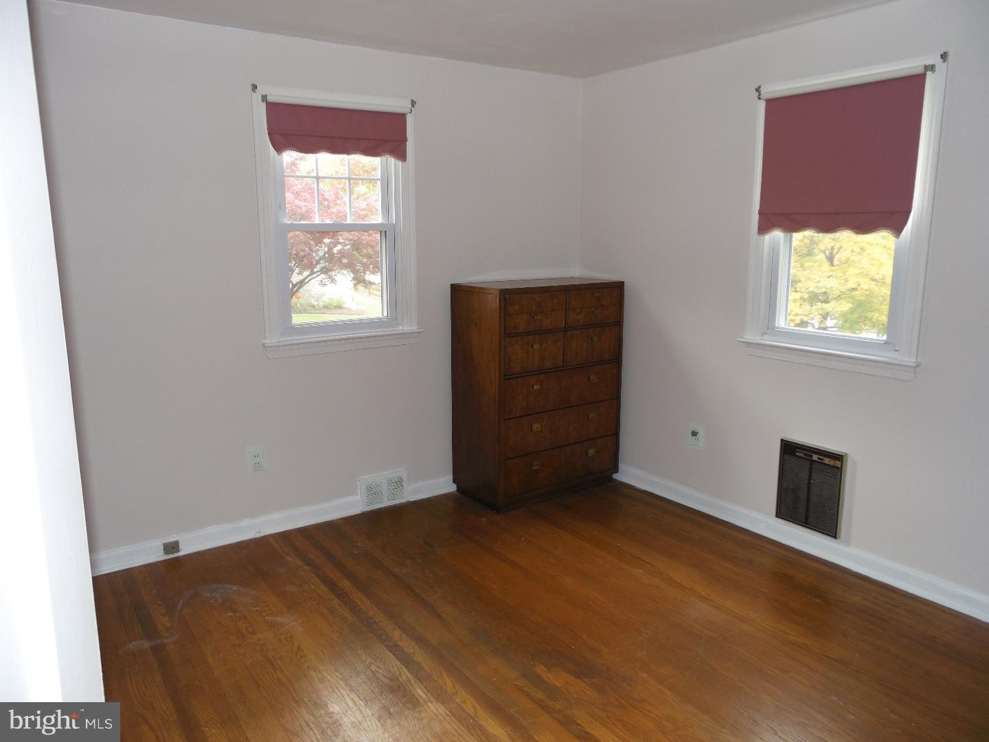 7 Longview Road Malvern, PA 19355 - Photo 11 of 24 Gallery Image 11