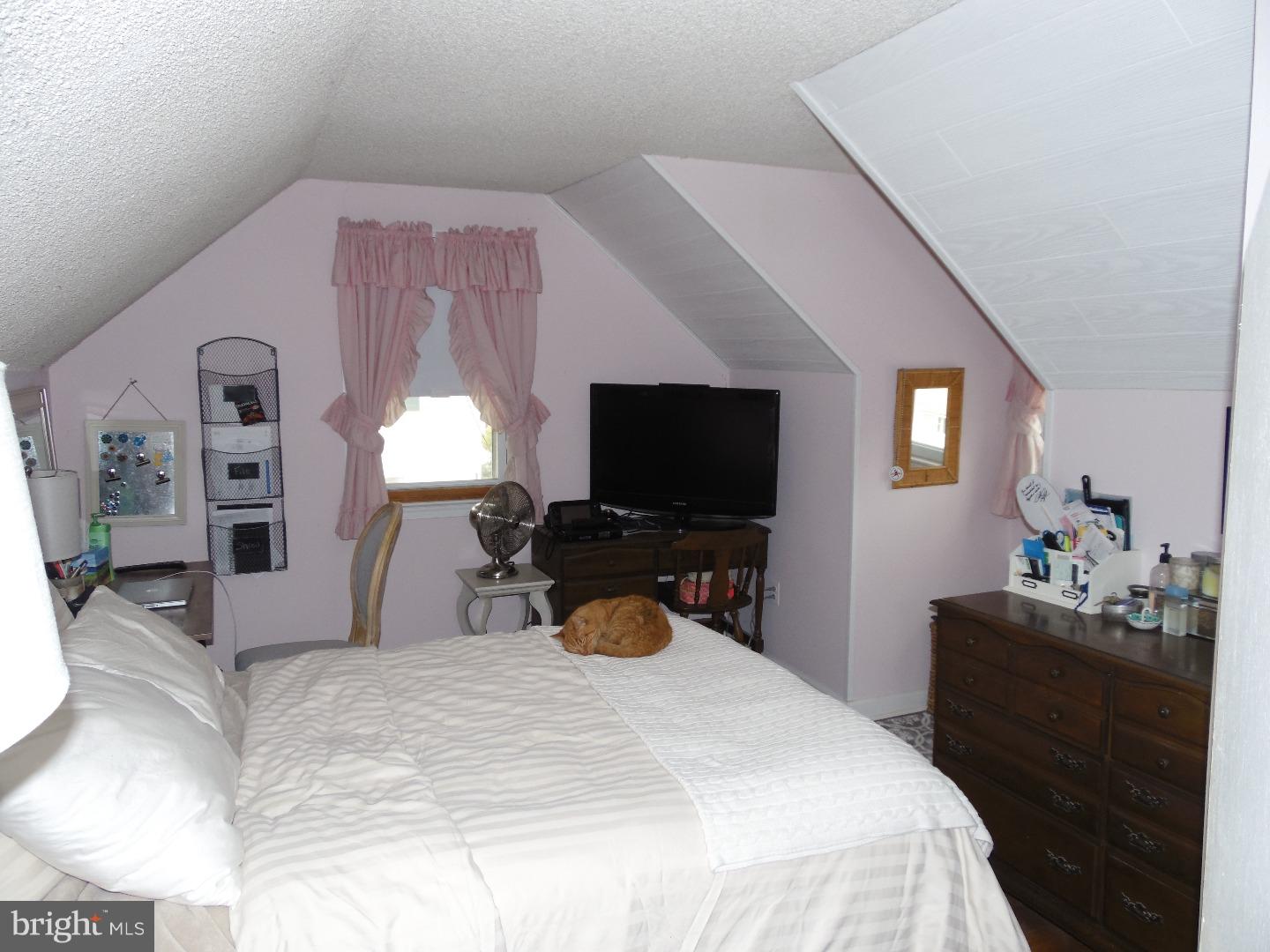 7 Longview Road Malvern, PA 19355 - Photo 13 of 24 Gallery Image 13