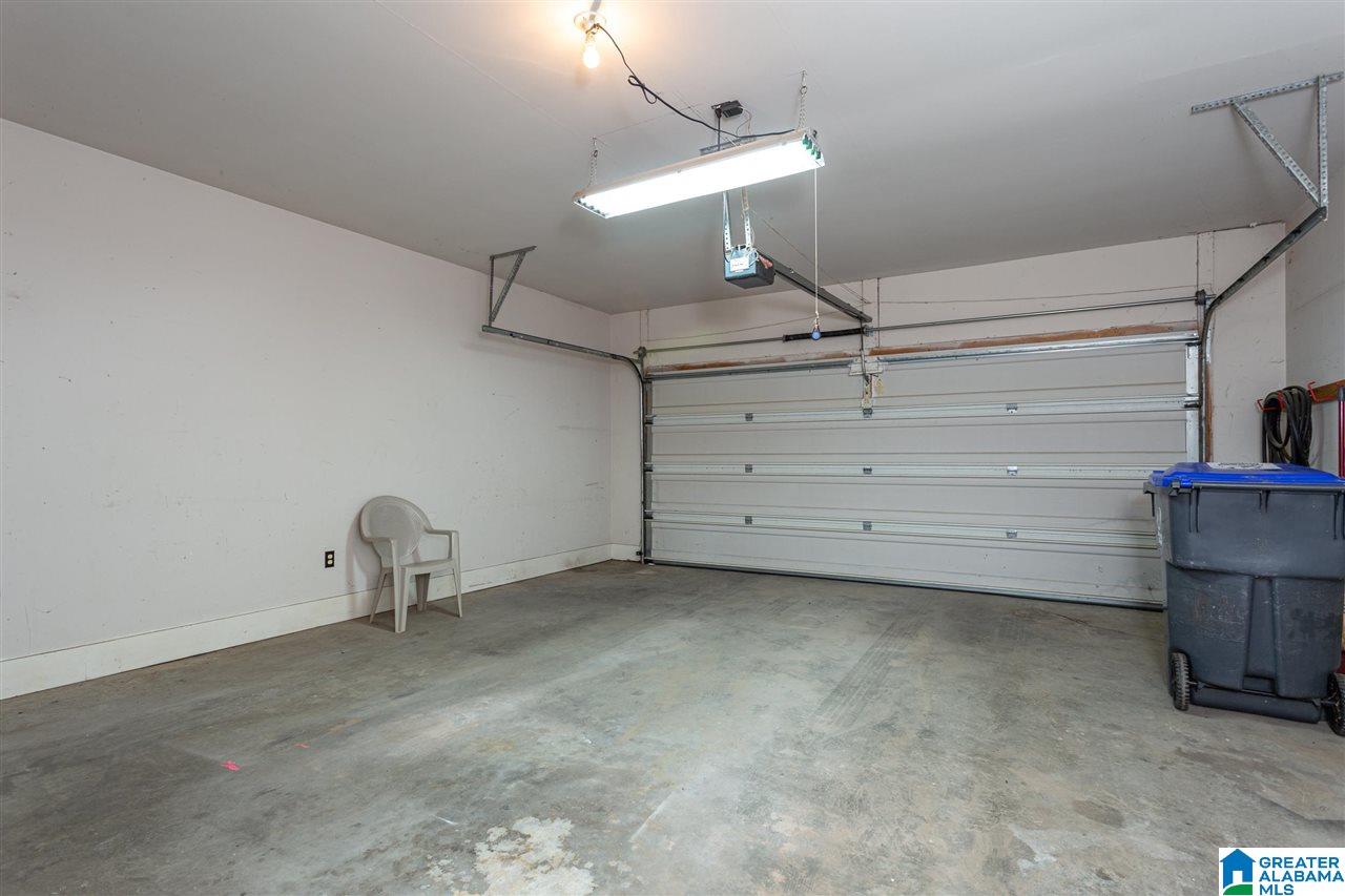 1832 Bristol Road Leeds, AL 35094 - Photo 15 of 35