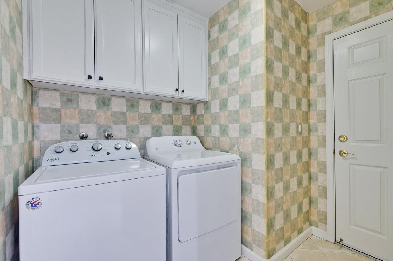 35489 Monterra Circle Union City, CA 94587 - Photo 44 of 52 a utility room with dryer and washer