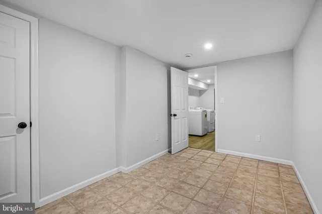 $529,900 | 4305 Garrett Park Road, Silver Spring, MD 20906