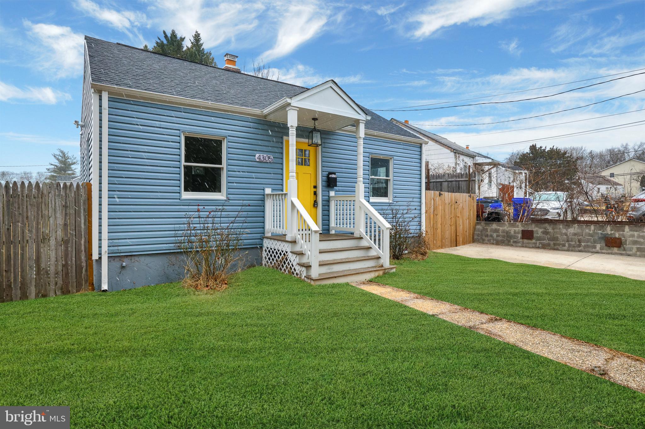 4305 Garrett Park Road Silver Spring, MD 20906 - Photo 3 of 39 a view of a house with a backyard
