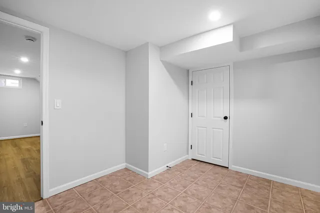 $529,900 | 4305 Garrett Park Road, Silver Spring, MD 20906