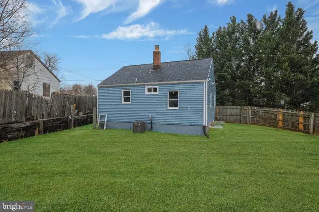 $529,900 | 4305 Garrett Park Road, Silver Spring, MD 20906