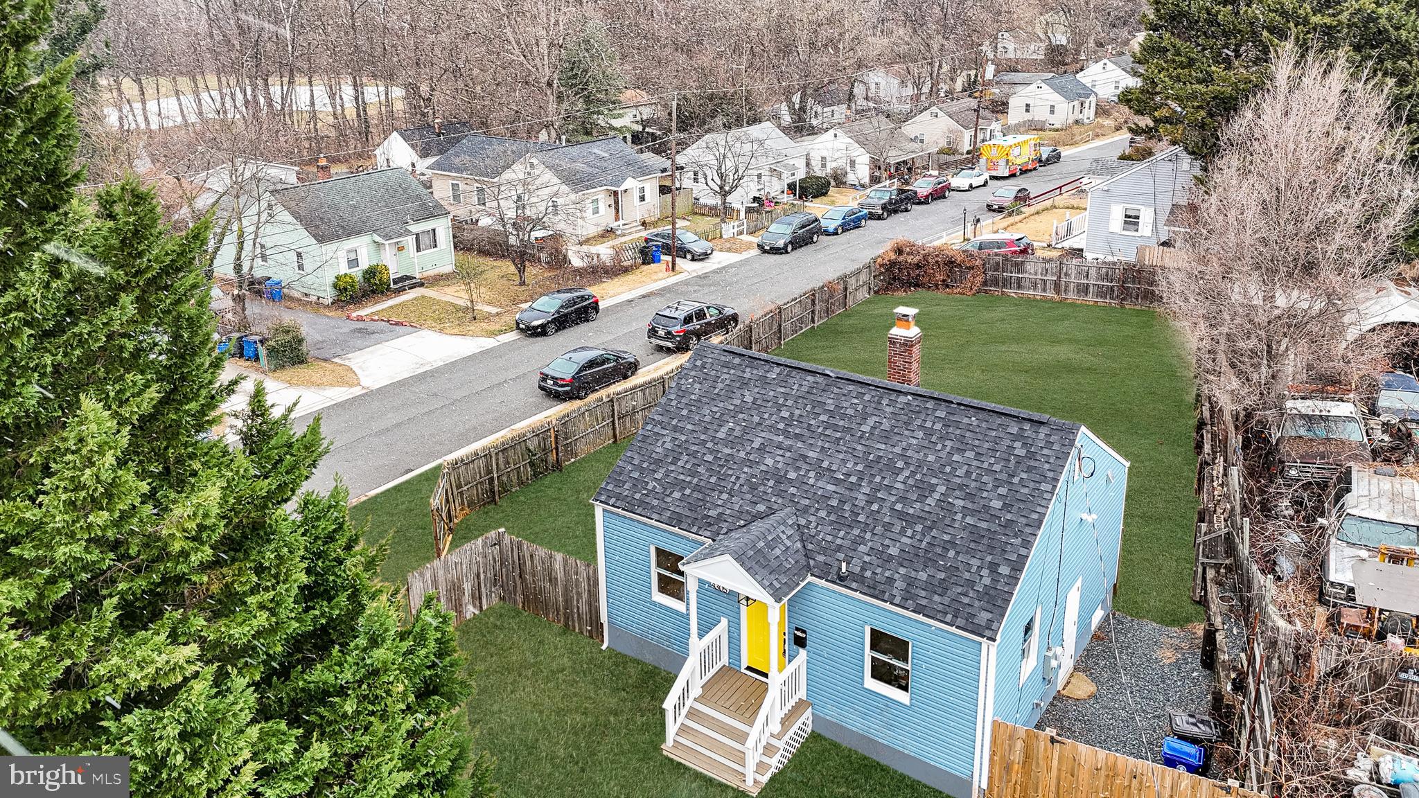 4305 Garrett Park Road Silver Spring, MD 20906 - Photo 4 of 39 an aerial view of multiple houses with yard