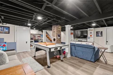 $1,150,000 | 47 Village Line Road, Babylon, NY 11702