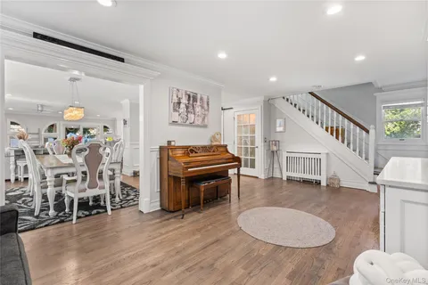 $1,150,000 | 47 Village Line Road, Babylon, NY 11702