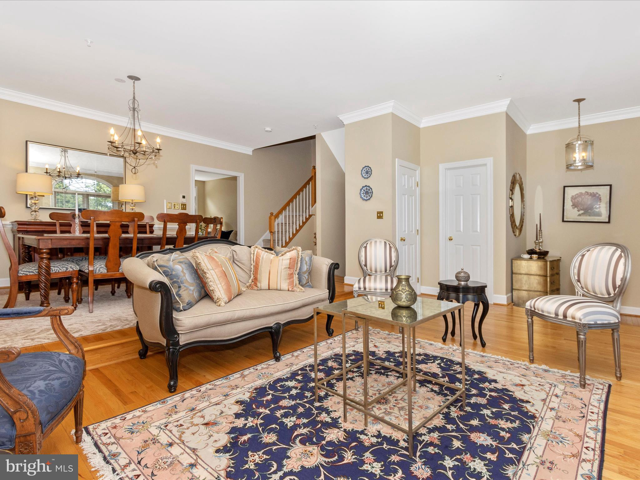 8422 Bells Ridge Terrace Potomac, MD 20854 - Photo 10 of 49 Living Room