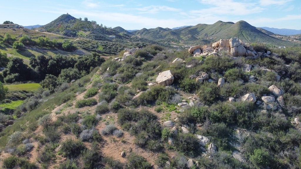 7 Turtle Creek Rd Lake Menifee, CA 92584 - Photo 12 of 19