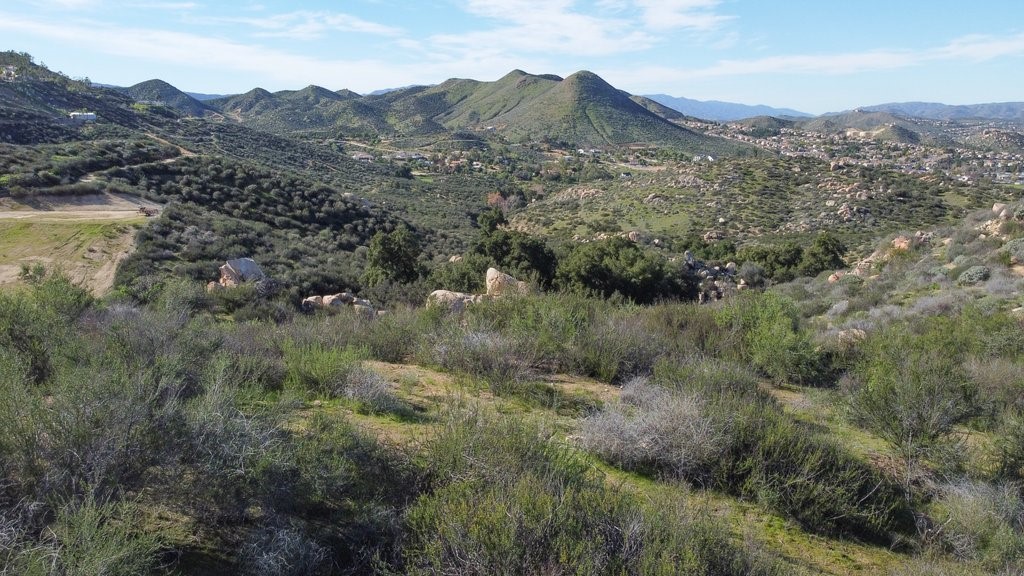 7 Turtle Creek Rd Lake Menifee, CA 92584 - Photo 13 of 19