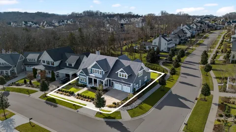 $2,046,825 | 8776 Belladonna Drive, College Grove, TN 37046
