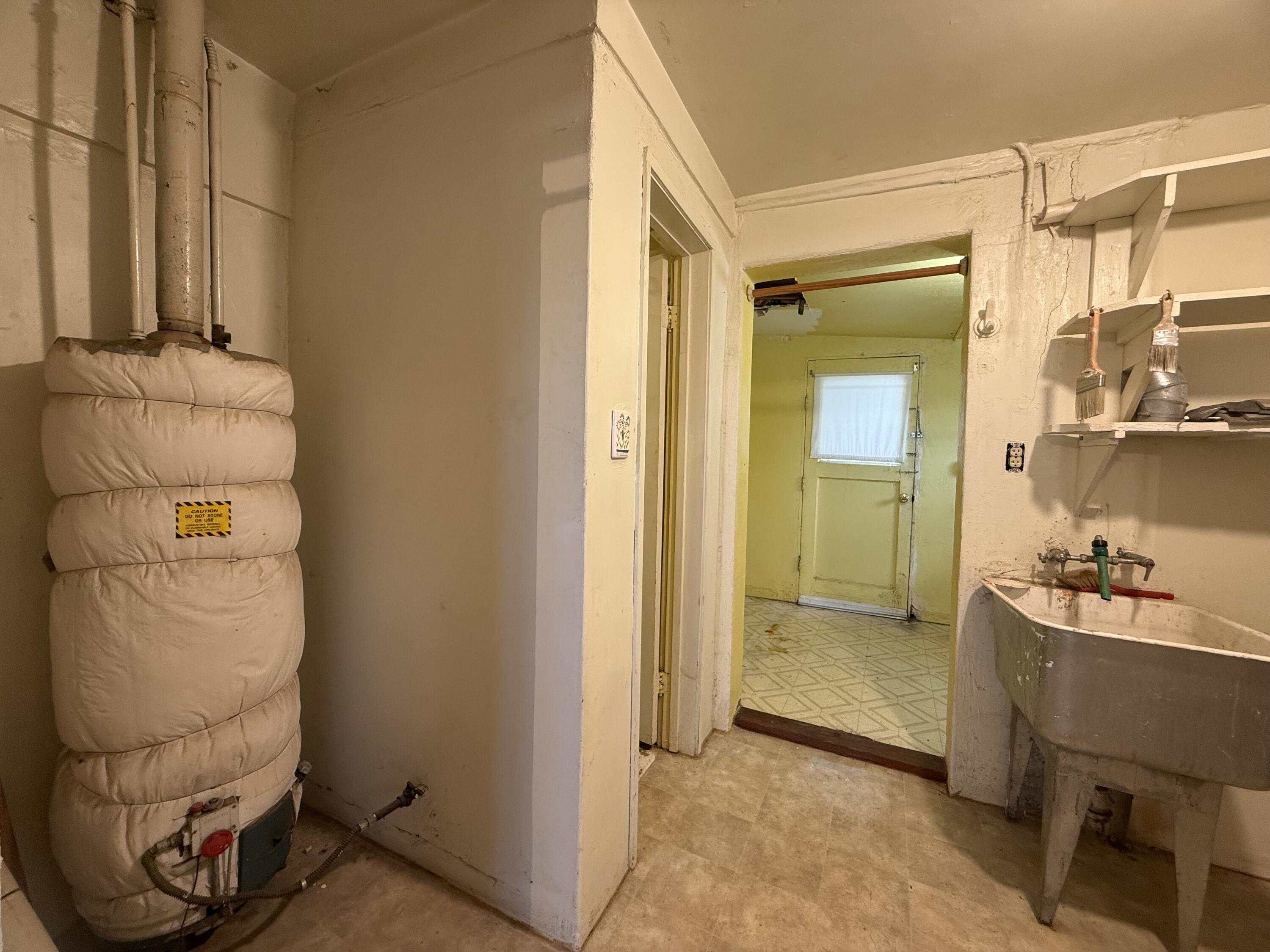 6820 Highway 273 Anderson, CA 96007 - Photo 15 of 35 a bathroom with a sink and a mirror