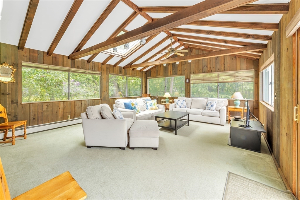4 Old Wood Road Framingham, MA 01701 - Photo 15 of 39