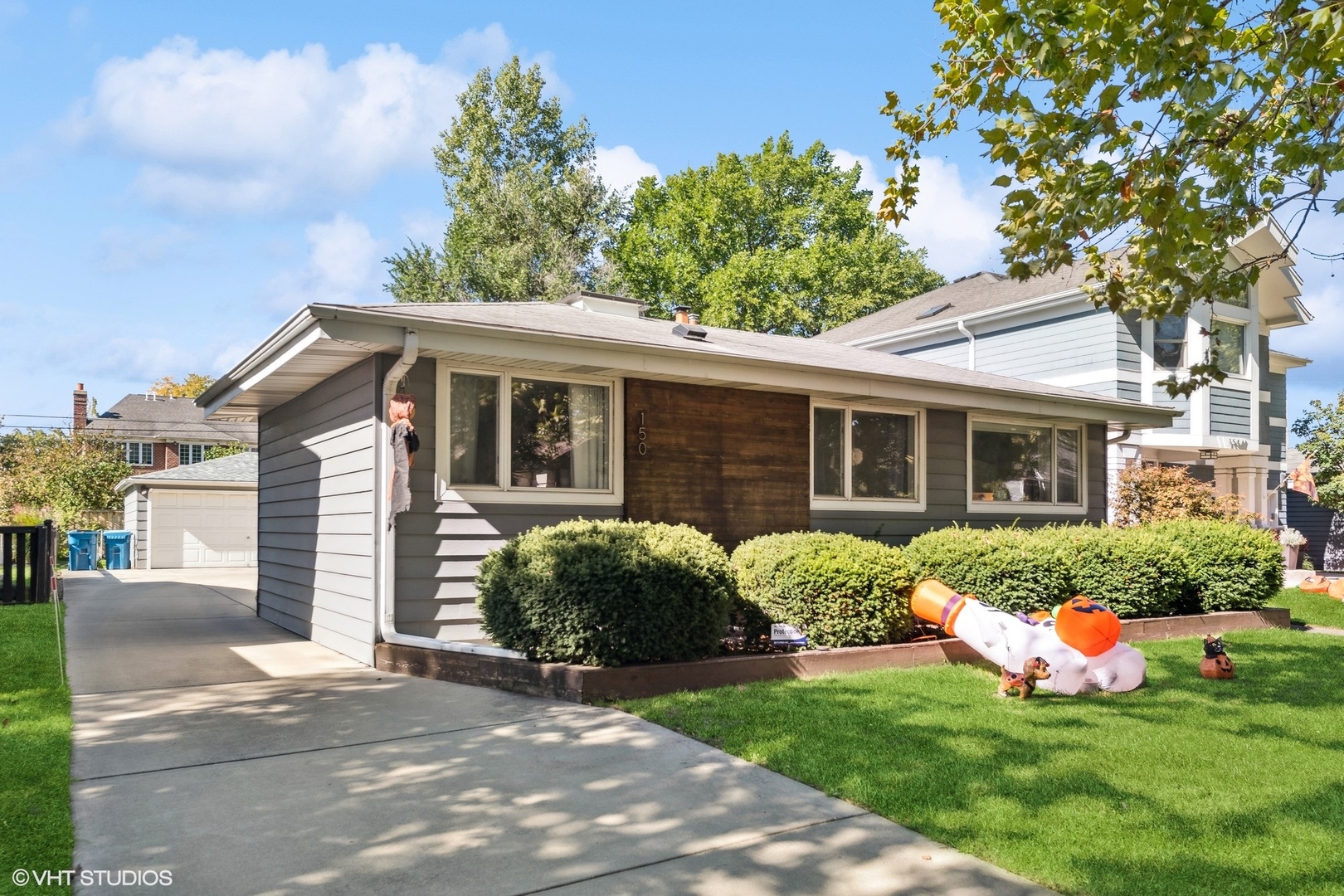 150 Caroline Avenue Elmhurst, IL 60126 - Photo 3 of 25