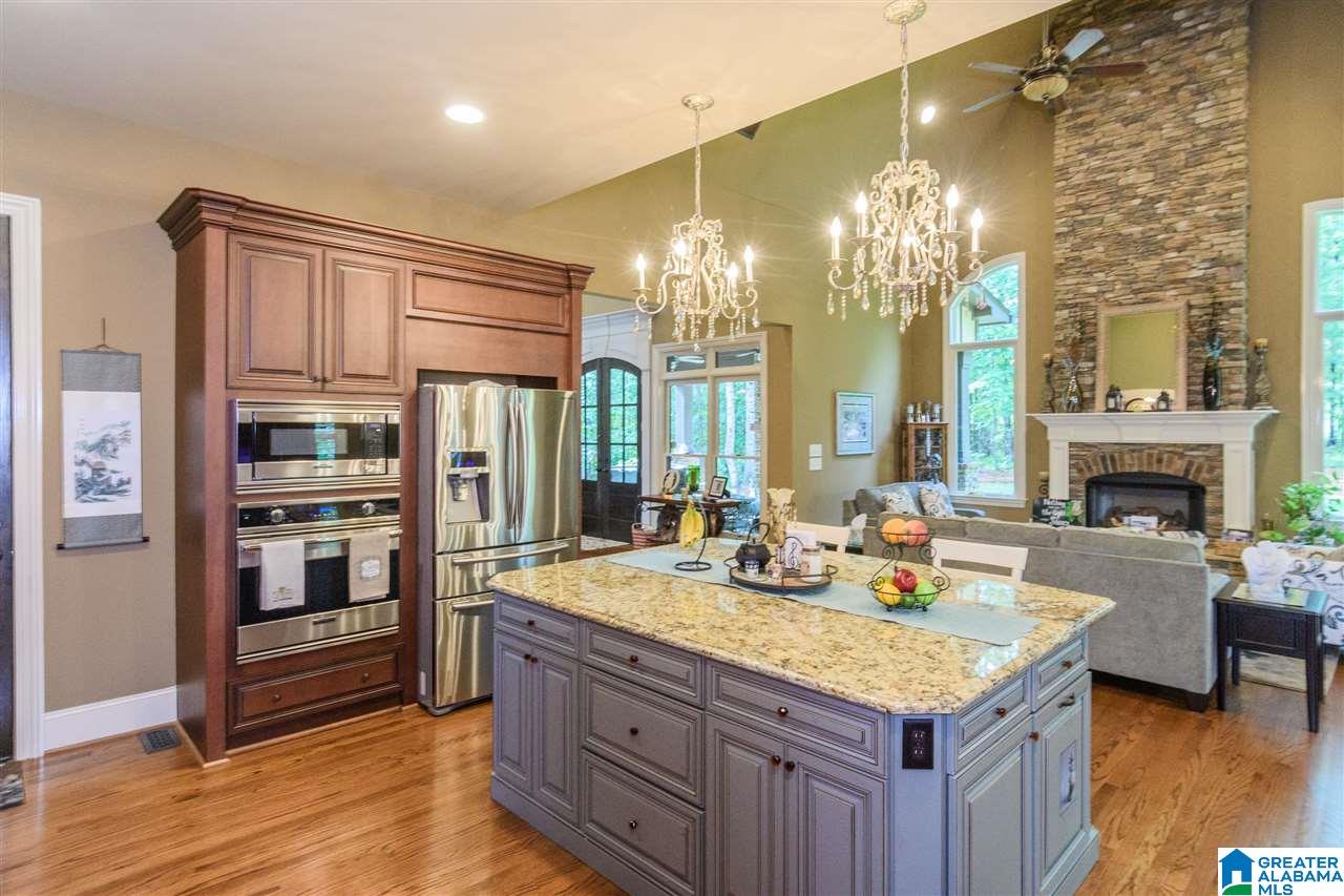 2403 Glasscott Point Birmingham, AL 35226 - Photo 15 of 50