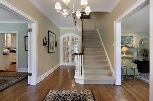 255 Mortimer Road Glencoe, IL 60022 - Photo 3 of 25