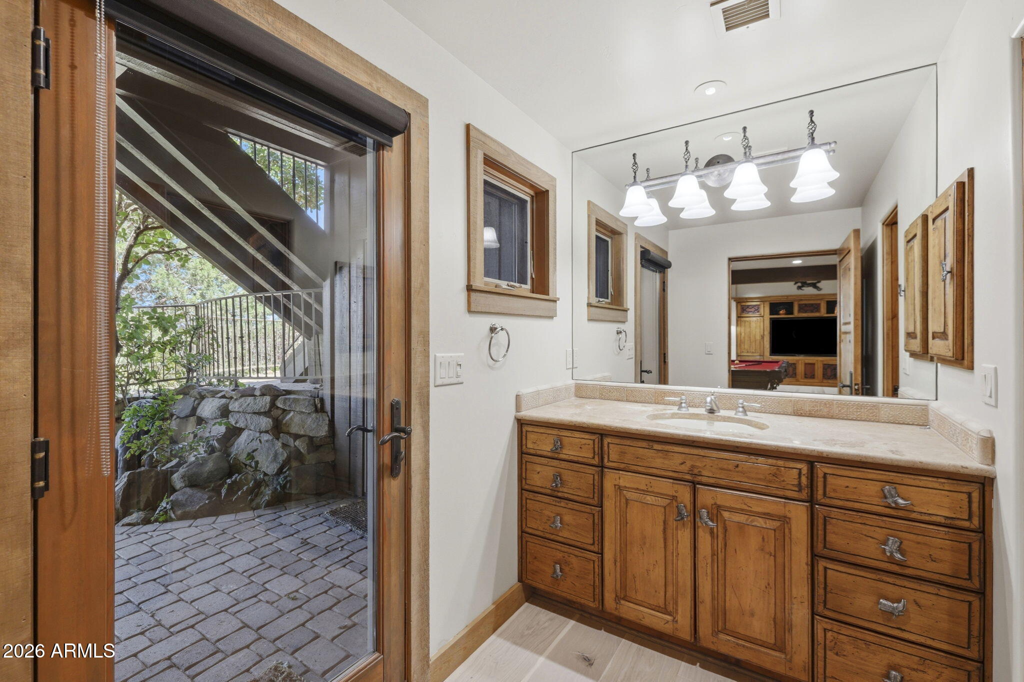 2158 Forest Mountain Road Prescott, AZ 86303 - Photo 59 of 73 Bathroom 5