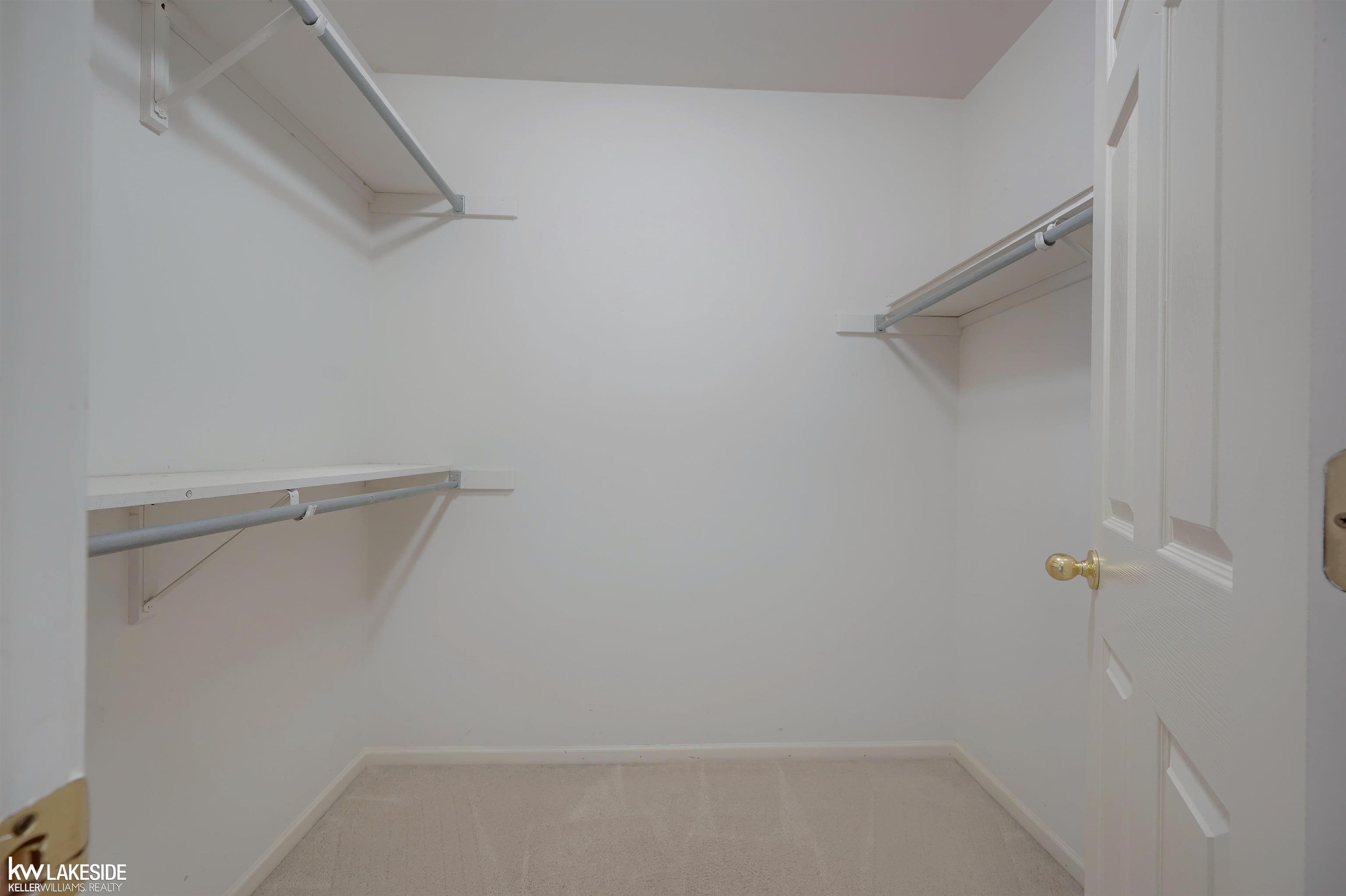740 Lake Ridge Road Rochester Hills, MI 48307 - Photo 19 of 32