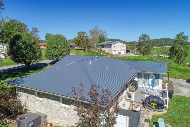 $239,900 | 131 Circle Drive, Surgoinsville, TN 37873