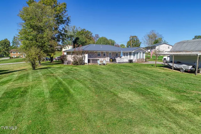 $239,900 | 131 Circle Drive, Surgoinsville, TN 37873