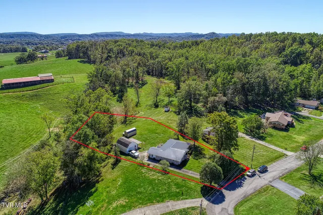 $239,900 | 131 Circle Drive, Surgoinsville, TN 37873