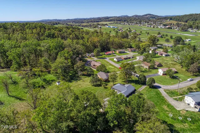 $239,900 | 131 Circle Drive, Surgoinsville, TN 37873