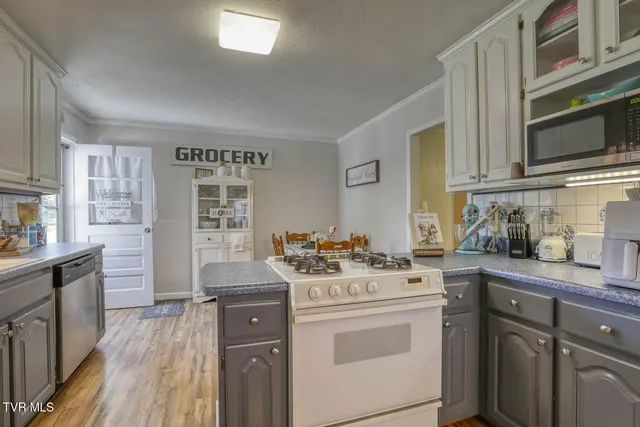 $239,900 | 131 Circle Drive, Surgoinsville, TN 37873