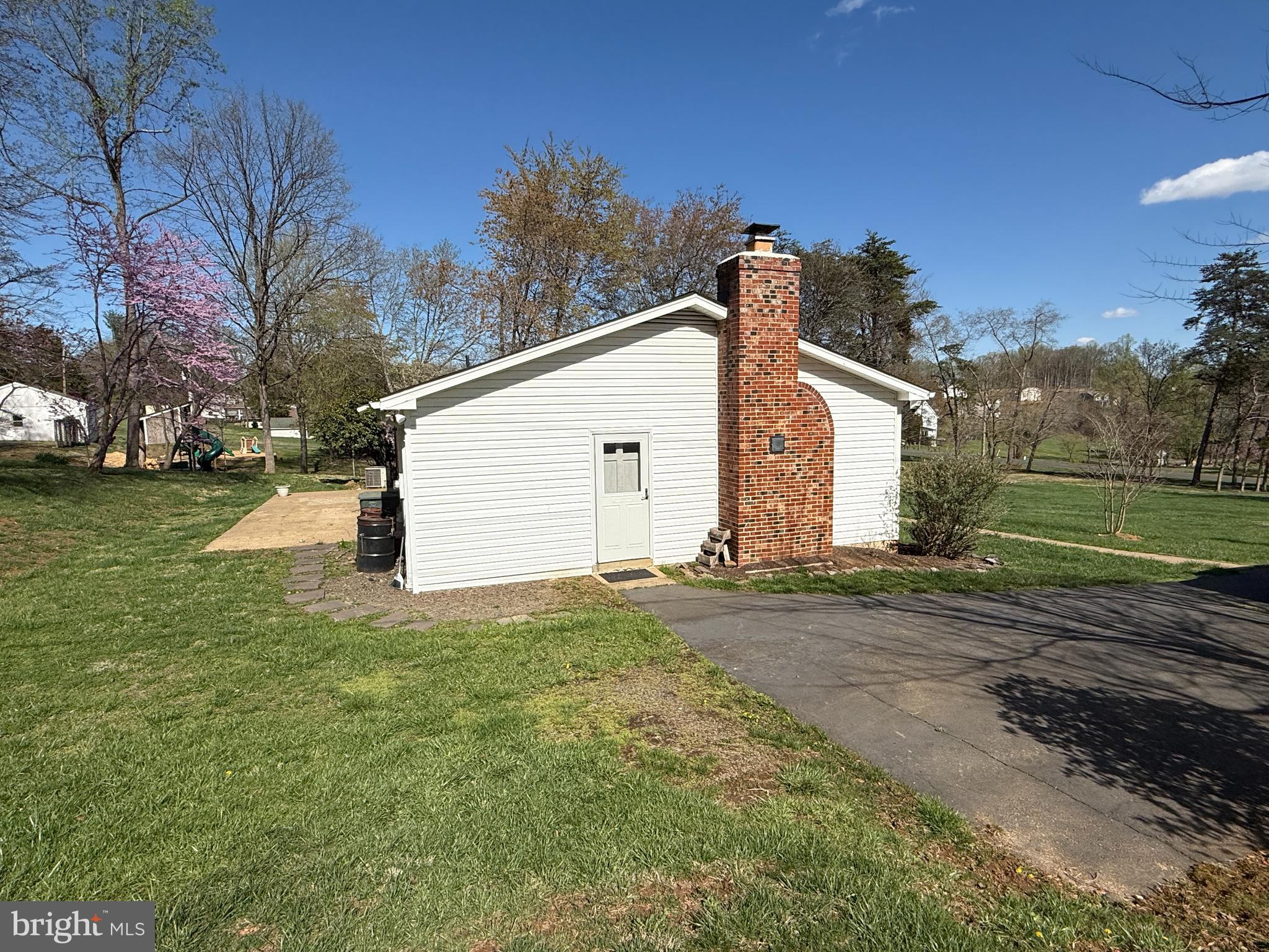 5572 Old Bust Head Road Broad Run, VA 20137 - Photo 7 of 30 a view of a house with a yard