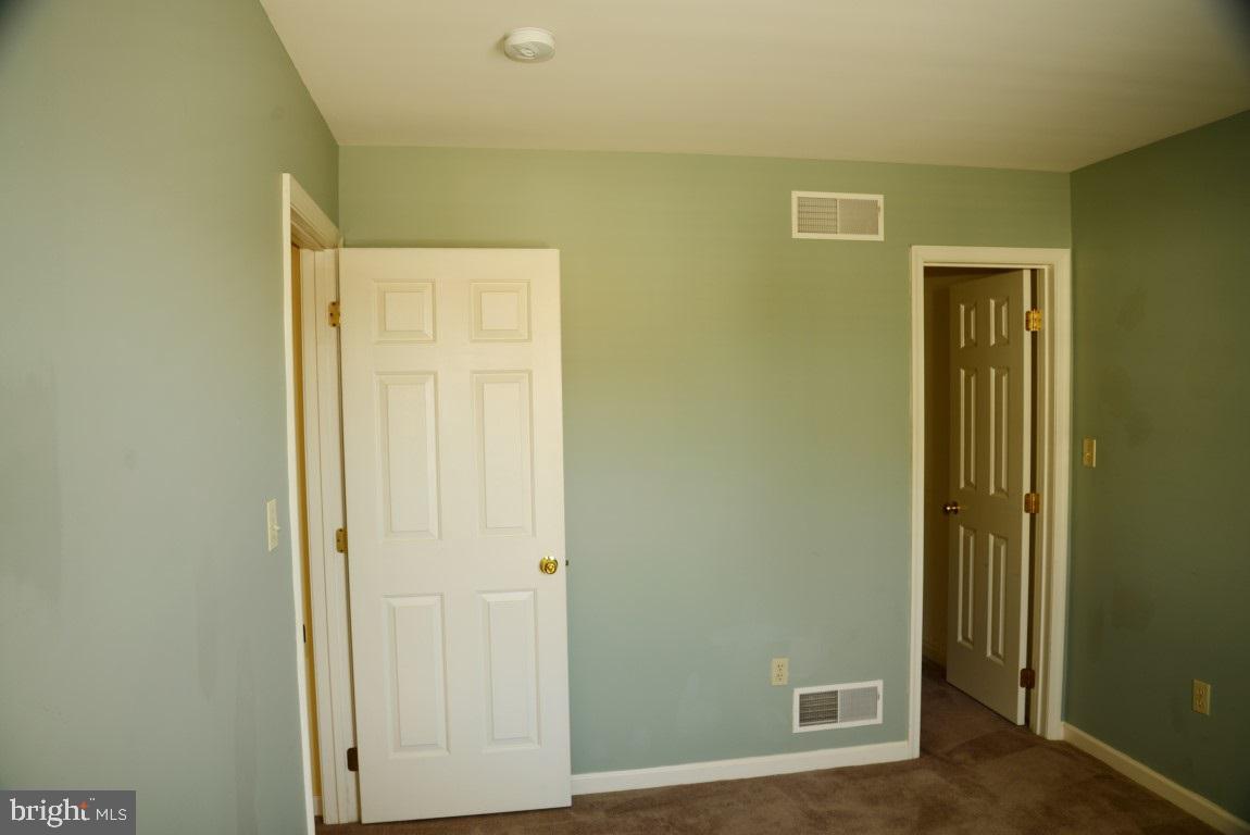 1350 East Derry Road Hershey, PA 17033 - Photo 13 of 16 Gallery Image 13
