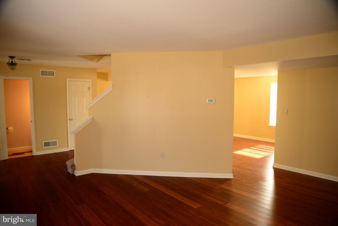 1350 East Derry Road Hershey, PA 17033 - Photo 3 of 16 Gallery Image 3