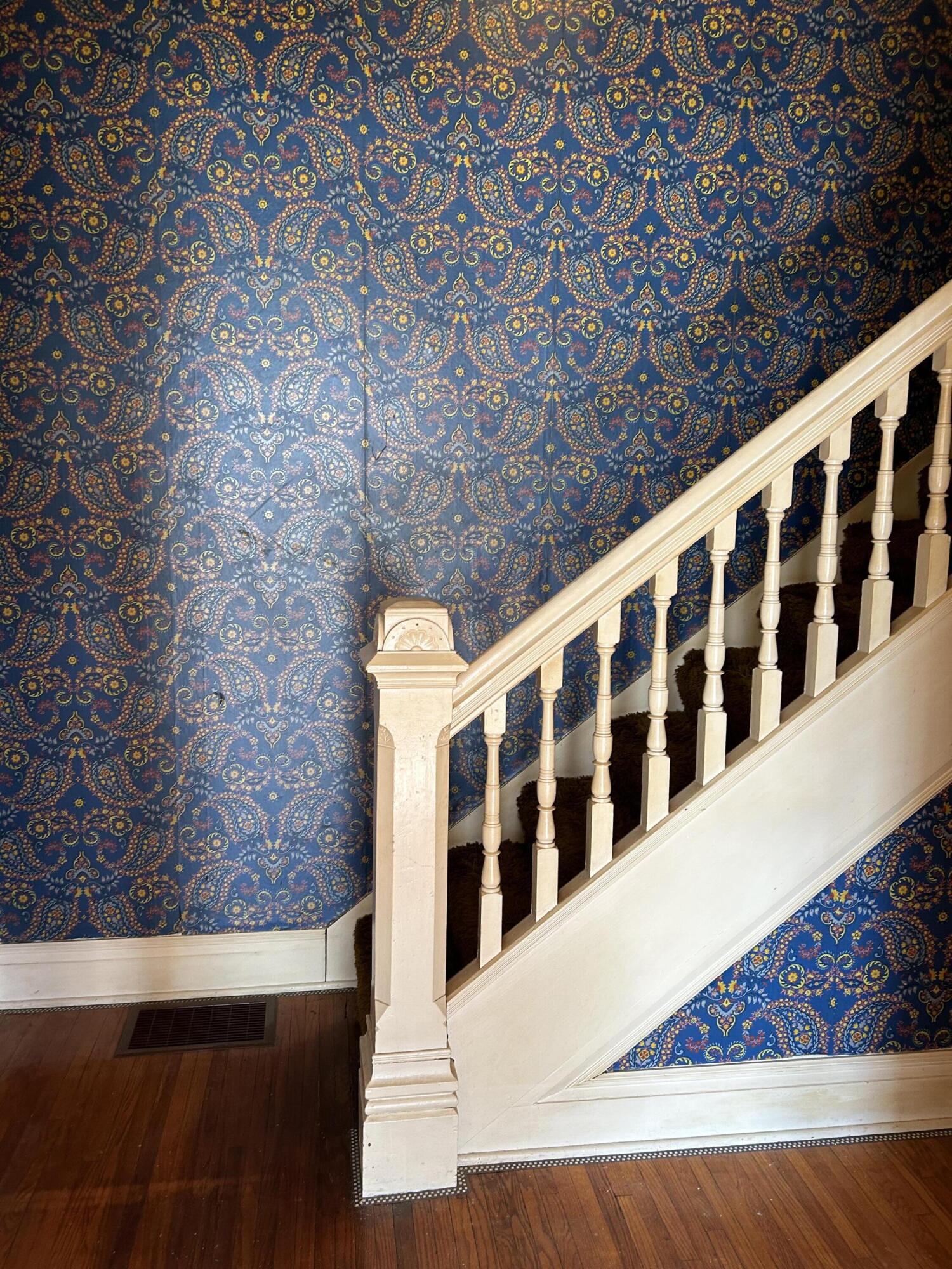 617 North Abigail Street Rensselaer, IN 47978 - Photo 4 of 44 a view of wooden floor with a large windows