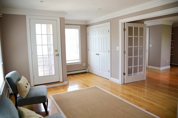 424 Hatherly Road Scituate, MA 02066 - Photo 4 of 28 Gallery Image 4