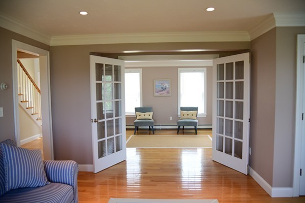 424 Hatherly Road Scituate, MA 02066 - Photo 5 of 28 Gallery Image 5