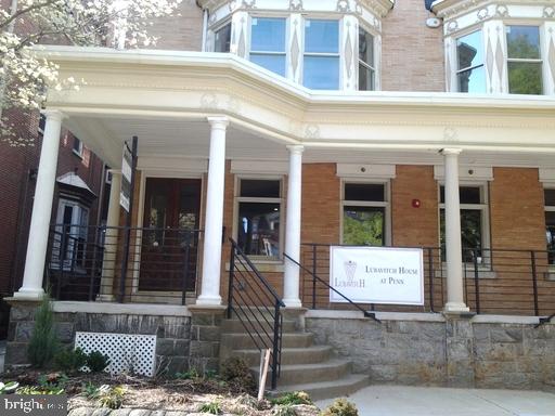 4032 Spruce Street, Unit 300 Philadelphia, PA 19104 - Photo 2 of 7