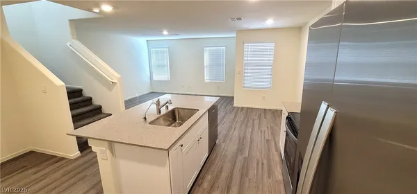 $1,750 | 1900 Omaggio Vista Street, Henderson, NV 89044