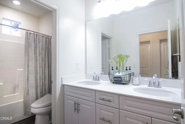 $950,000 | 591 Owens River Drive, Oxnard, CA 93036