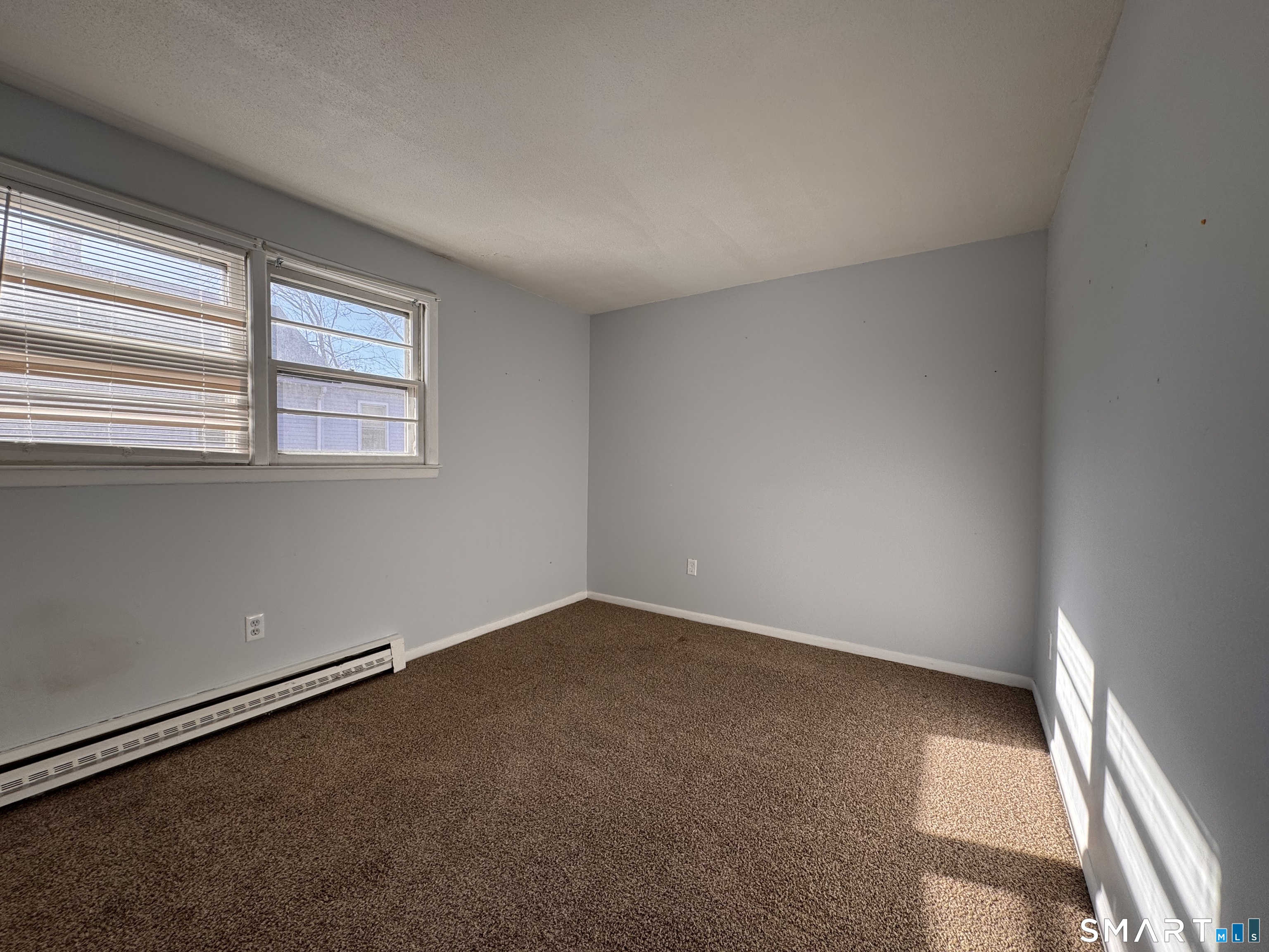 148 Westbury Park Road, Unit A Watertown, CT 06795 - Photo 16 of 20