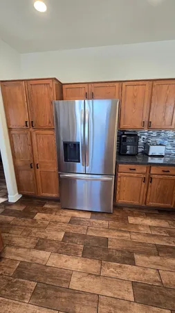 $3,295 | 8213 West Quail Avenue, Peoria, AZ 85382