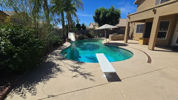 $3,295 | 8213 West Quail Avenue, Peoria, AZ 85382