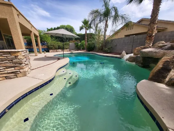 $3,295 | 8213 West Quail Avenue, Peoria, AZ 85382