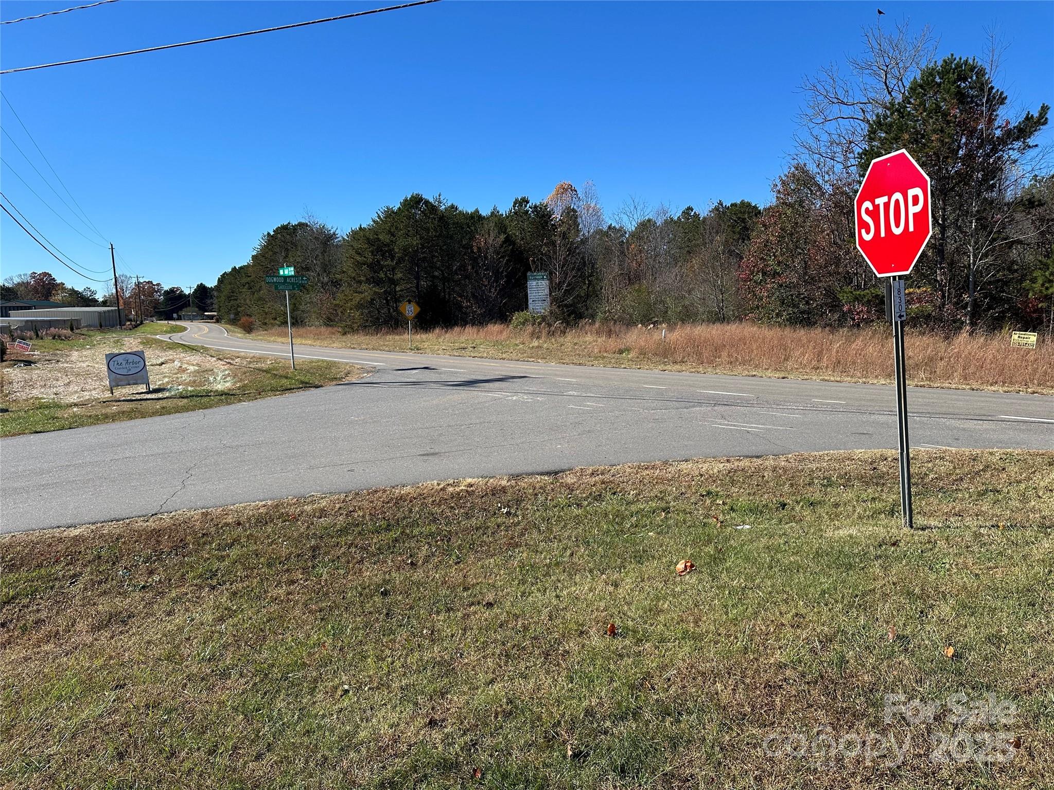 922 Rink Dam Road Taylorsville, NC 28681 - Photo 3 of 29 Gallery Image 3