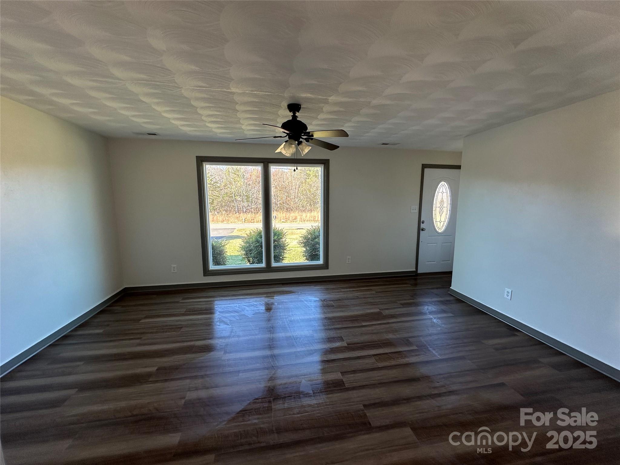 922 Rink Dam Road Taylorsville, NC 28681 - Photo 4 of 29 Gallery Image 4