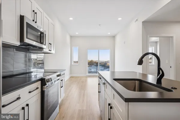 $1,329 | 2153 East Lehigh Avenue, Unit 206, Philadelphia, PA 19125