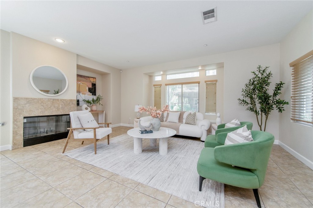 4947 Plumtree Court Riverside, CA 92504 - Photo 10 of 46
