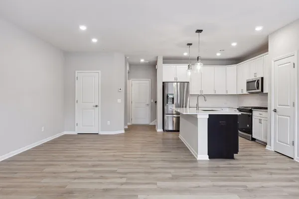 $3,300 | 2438 South Blossom Circle, Long Lake, MN 55356